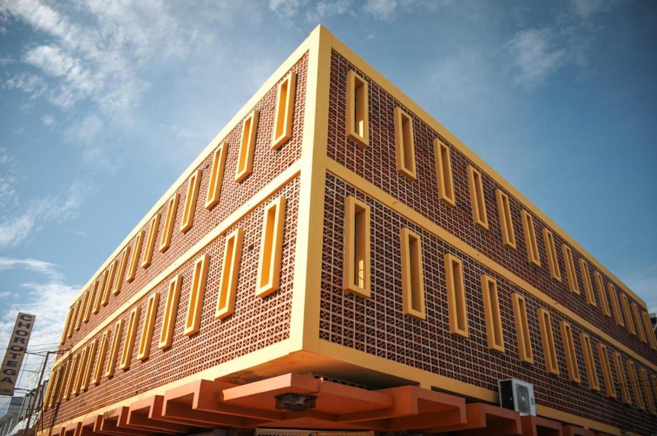 Hotel Aldea Chorotega 蓬塔雷纳斯 外观 照片