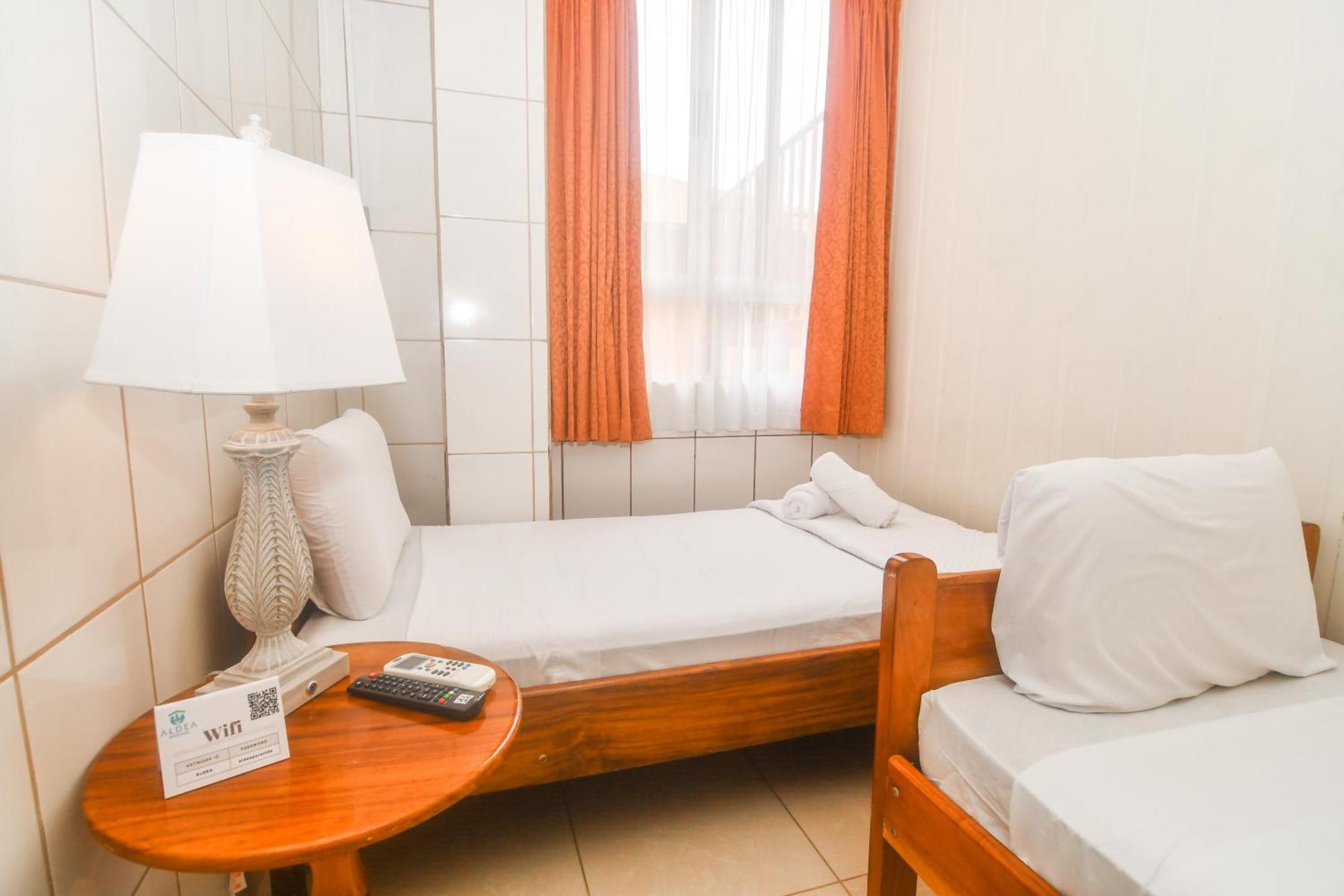 Hotel Aldea Chorotega 蓬塔雷纳斯 外观 照片
